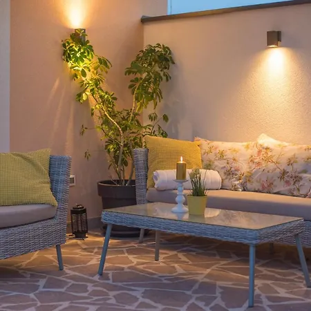 Apartmani Julija Vodice Exteriér fotografie